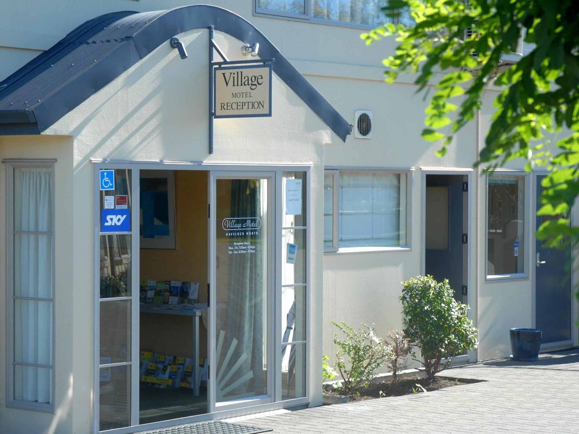 Village Motel Havelock North Exterior foto